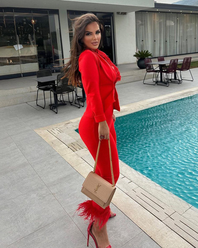 Conjuto miss circle vermelho com penas