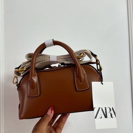 𝐙𝐀𝐑𝐀 - BOLSA MINI COM ALÇA REMOVÍVEL