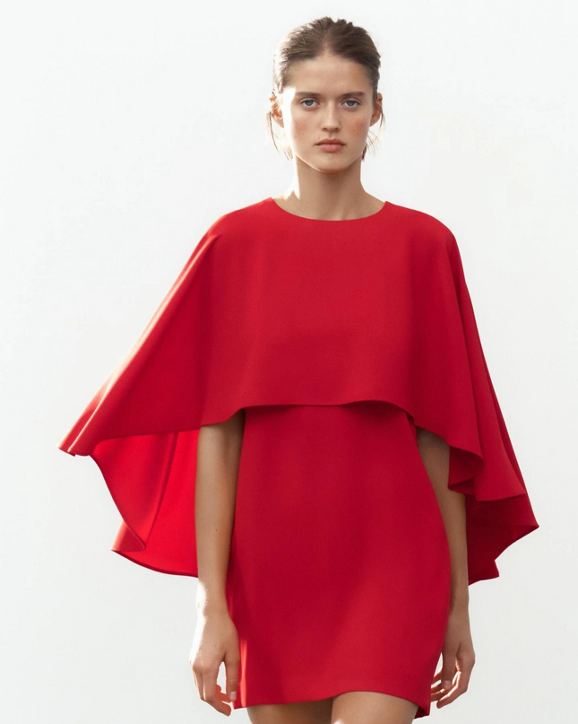 𝐙𝐀𝐑𝐀 - VESTIDO CURTO CAPA ZW COLLECTION