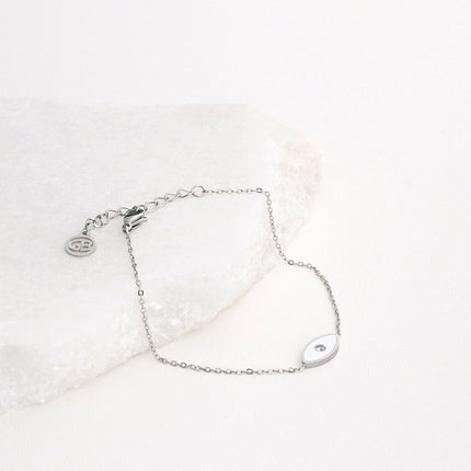 Pulseira em aço olho branco GB