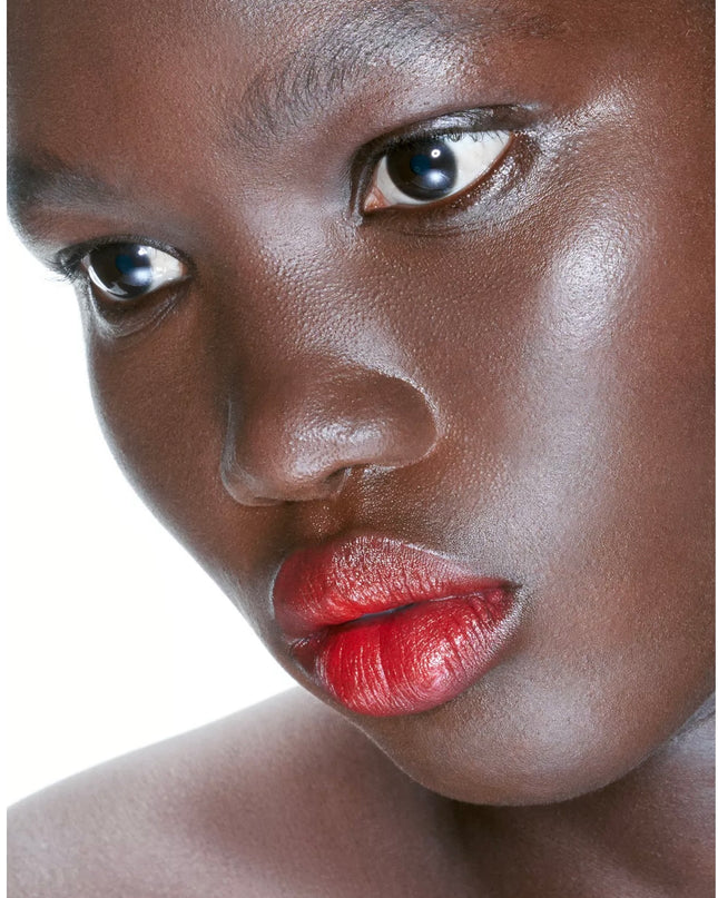 𝐙𝐀𝐑𝐀 - Baton Labial vermelho com cor KALEIDOSCOPE