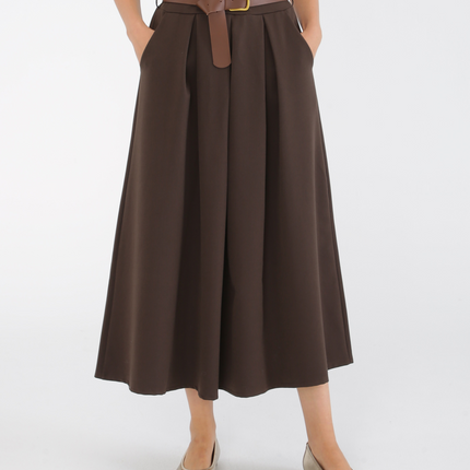 Saia midi com cinto e bolsos