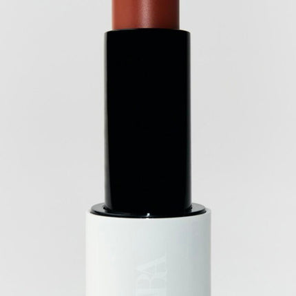 𝐙𝐀𝐑𝐀 - BATON  VELVET PINCH MATTE LIP BALM