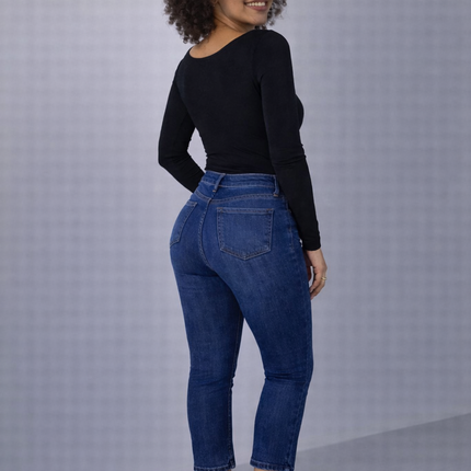 Calça Jeans com Strauss