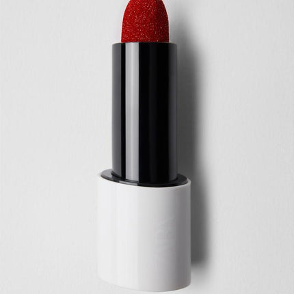 𝐙𝐀𝐑𝐀 - Baton Labial vermelho com cor KALEIDOSCOPE