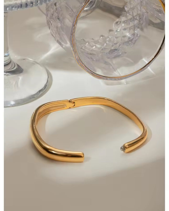 Pulseira elegante, minimalista em aço Inoxidável